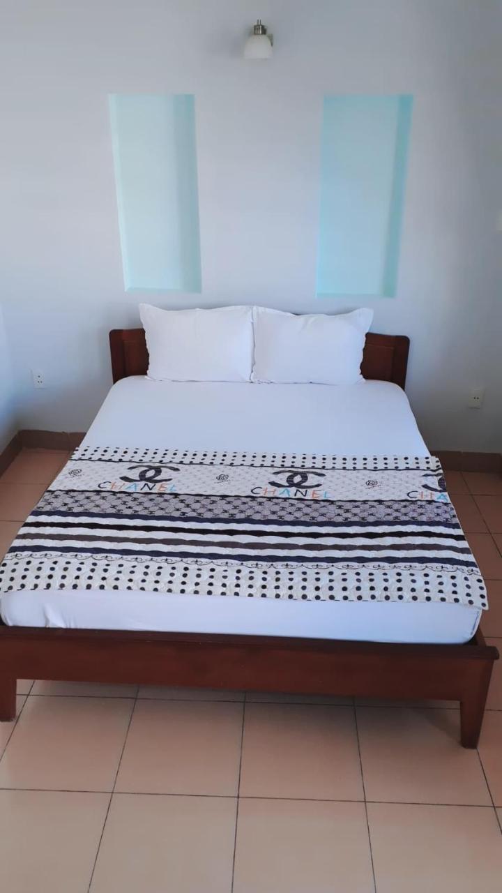 Phong Lan Guesthouse Huế Kültér fotó